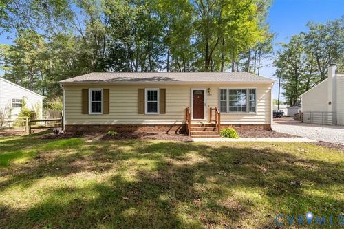 8625 Watchhaven Ln, North Chesterfield, VA, 23237-2310 | Card Image