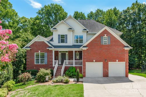 2745 Firethorn Ct, Gastonia, NC, 28056-7584 | Card Image