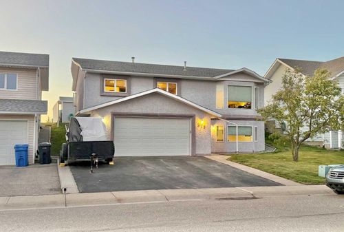 379 Collinge Rd, Hinton, AB, T7V1L2 | Card Image