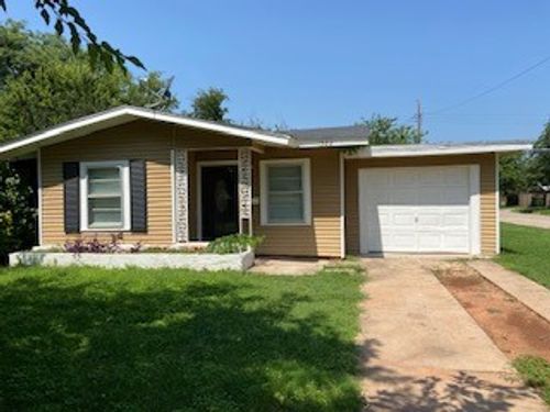 1322 Buccaneer Dr, Abilene, TX, 79605-3753 | Card Image