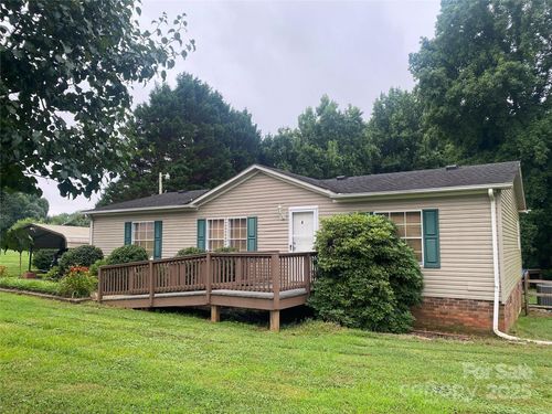 117 Haystack Ln, Olin, NC, 28660-9499 | Card Image
