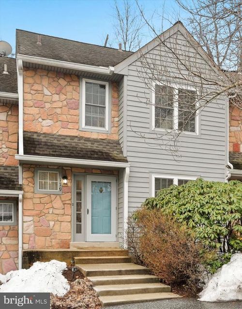 179 Nottingham Ct, ASTON, PA, 19014-1256 | Card Image