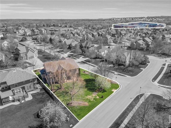 5712 Payne St, House other with 5 bedrooms, 5 bathrooms and null parking in Shawnee KS | Image 46