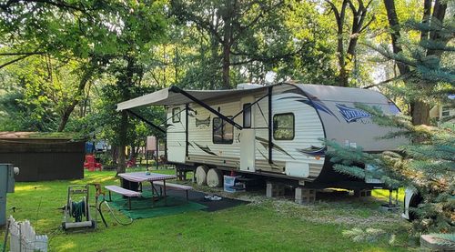 3-198 Woodhaven Dr E, Sublette, IL, 61367 | Card Image