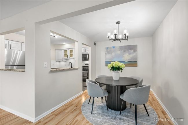 APT-211 - 5200 Carriageway Dr, Condo with 2 bedrooms, 2 bathrooms and 2 parking in Rolling Meadows IL | Image 6