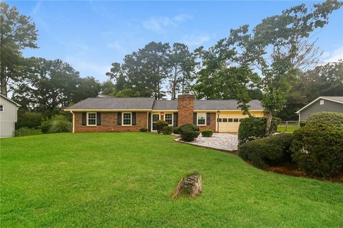 3413 Creekwood Dr Se, Conyers, GA, 30094-3523 | Card Image