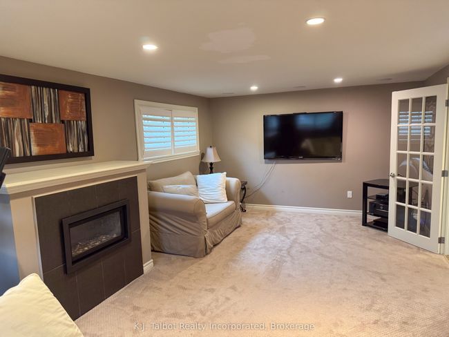 250 Catherine St, House other with 4 bedrooms, 2 bathrooms and 4 parking in Goderich ON | Image 10
