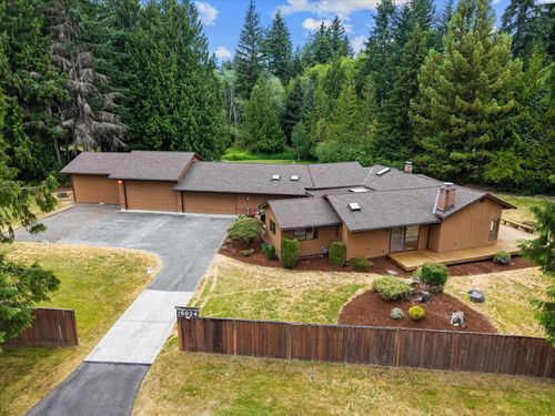 19024 Ne 155th St, Woodinville, WA, 98072-9363 | Card Image