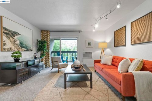 331-1087 N Murrieta Blvd, Livermore, CA, 94551 | Card Image