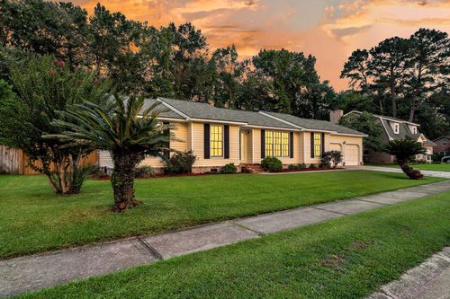 1647 Sulgrave Rd, Charleston, SC, 29414-5934 | Card Image