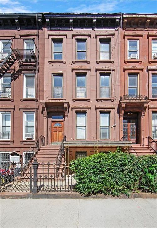 487 Hancock St, Brooklyn, NY, 11233-1016 | Card Image