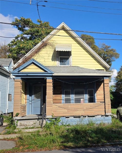 301 Peach St, Buffalo, NY, 14204-1004 | Card Image