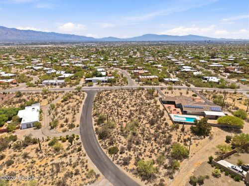 1801 N Painted Hills Road, Tucson, AZ, 85745 | Card Image