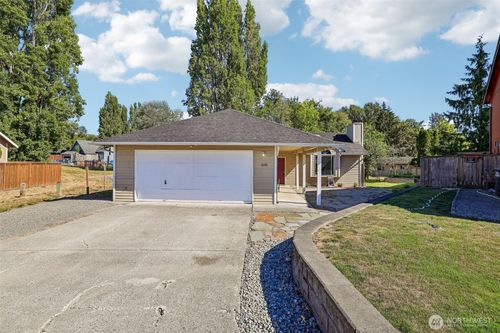 1643 S 245th Pl, Des Moines, WA, 98198-8645 | Card Image