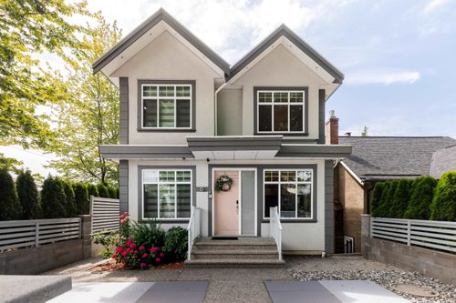 2388 E 2nd Ave, Vancouver, BC, V5N1G3 | Card Image