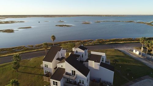 d-1001 Cape Velero Dr, Rockport, TX, 78382-7388 | Card Image