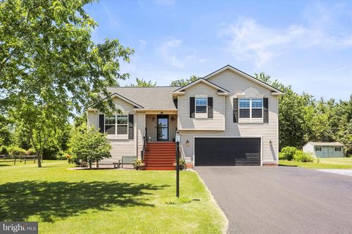 39 N Pheasant Way, Abbottstown, PA, 17301-9540 | Card Image