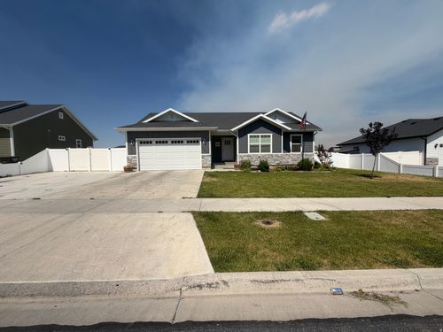 1002 S 130 E, Salem, UT, 84653-5773 | Card Image