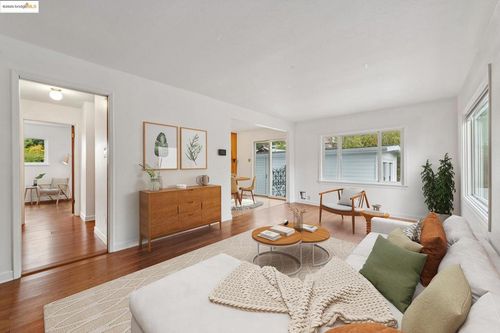 7553 Stockton Ave, El Cerrito, CA, 94530-3033 | Card Image