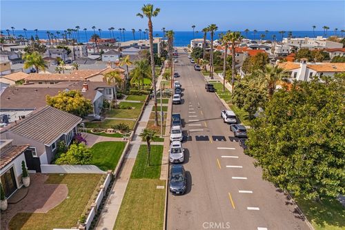 224 Avenue G, Redondo Beach, CA, 90277-5019 | Card Image