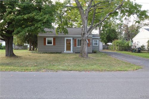 214 Vardon St, Liverpool, NY, 13088-6546 | Card Image