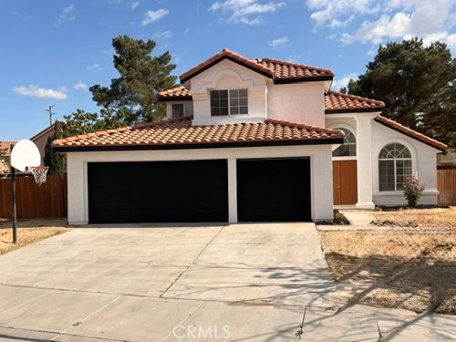 1840 E Newgrove, Lancaster, CA, 93535 | Card Image