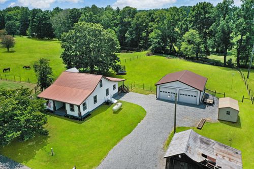 2603 Deer Creek Ln, White House, TN, 37188-9200 | Card Image
