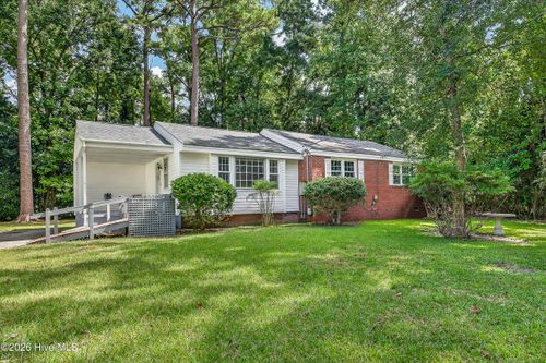 300 Decatur Rd, Jacksonville, NC, 28540-6600 | Card Image