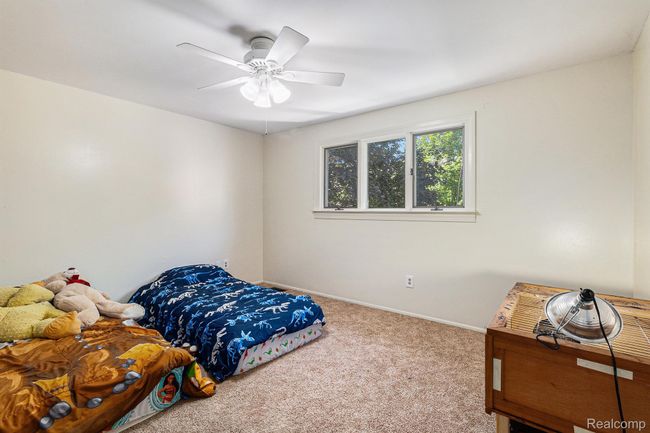 019_file_432.jpg | Image 17