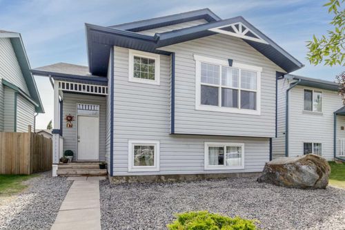 87 Wildrose Dr, Sylvan Lake, AB, T4S2L1 | Card Image