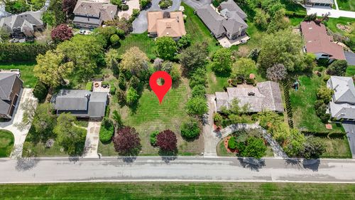 46 Kingston Dr, Oak Brook, IL, 60523-1741 | Card Image