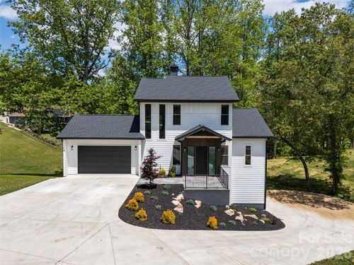 24 Copper Mill Ct, Candler, NC, 28715-9530 | Card Image