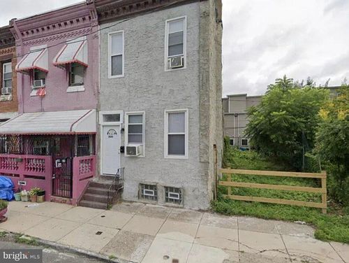 3033 N 10th St, PHILADELPHIA, PA, 19133-1821 | Card Image