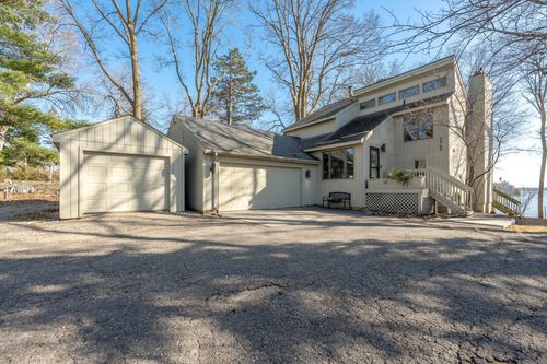 24150 E Cedar Lake Dr, New Prague, MN, 56071-8845 | Card Image