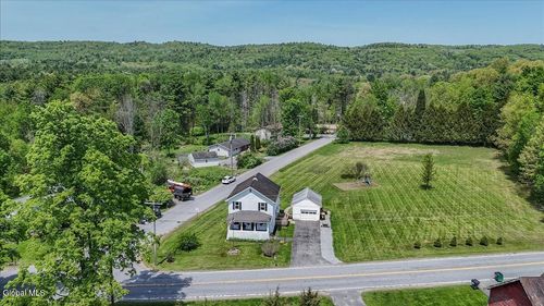 22 Parkhurst Rd, Wilton, NY, 12831-1216 | Card Image