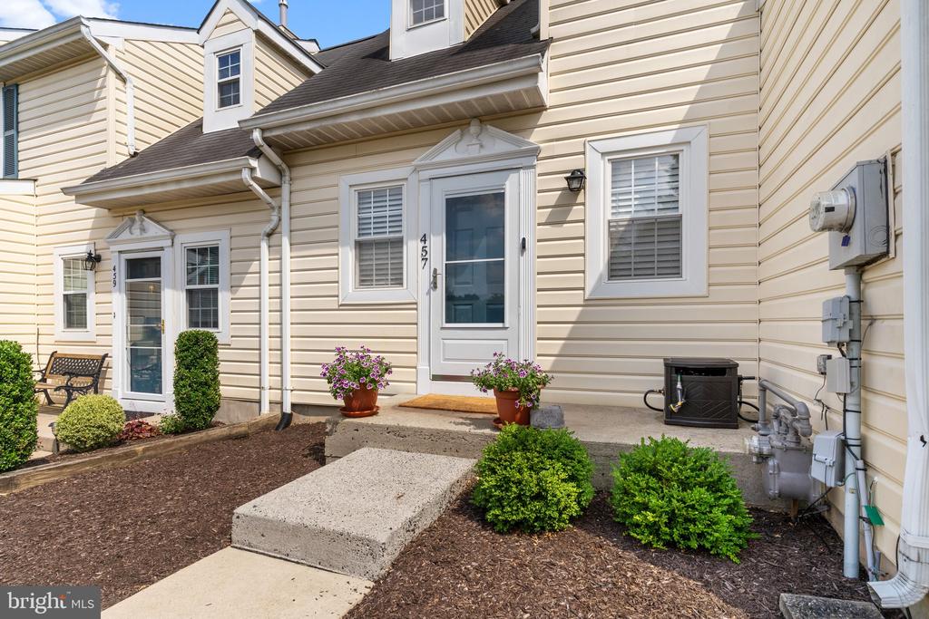 Marion Ct, Southampton, PA 18966
