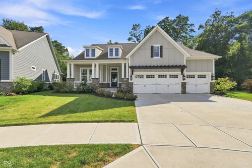 11162 Cliffside Dr, Fortville, IN, 46040-4526 | Card Image