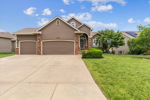 1737 N Columbine, Andover, KS, 67002-8122 | Card Image