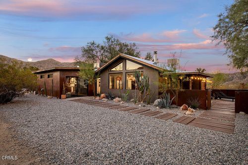 9427 T Circle Dr, Morongo Valley, CA, 92256 | Card Image