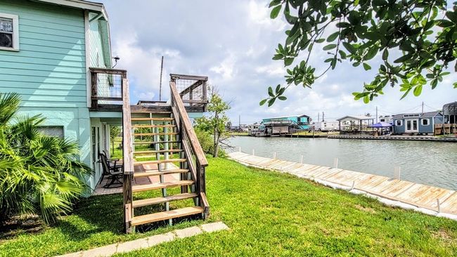 619 Copano Cove Rd, House other with 3 bedrooms, 2 bathrooms and null parking in Rockport TX | Image 4