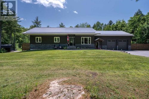 242 White Lake Rd, Godfrey, ON, K0H1T0 | Card Image