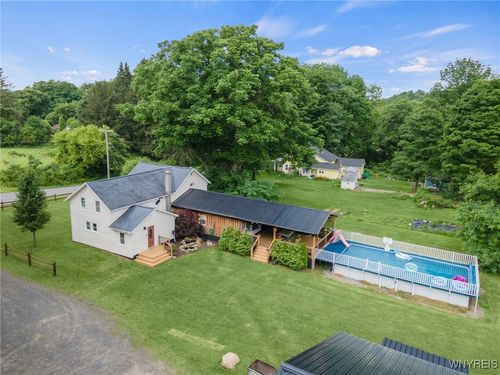 4 W Malloryville Rd, Freeville, NY, 13068-9560 | Card Image