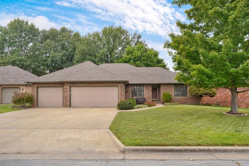 4571 S Park Avenue, Springfield, MO, 65810 | Card Image