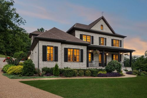 645 Legends Crest Dr, Franklin, TN, 37069-4658 | Card Image