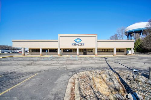 850 W North St, Jackson, MI, 49202-3196 | Card Image