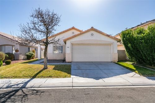 1901 Desert Sage Ave, North Las Vegas, NV, 89031-5048 | Card Image