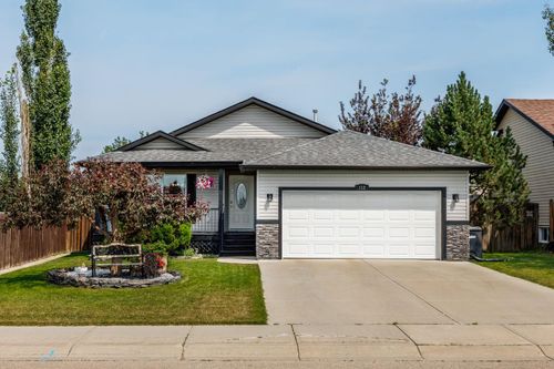 112 Hillview Drive, Strathmore, AB, T1P1Z6 | Card Image