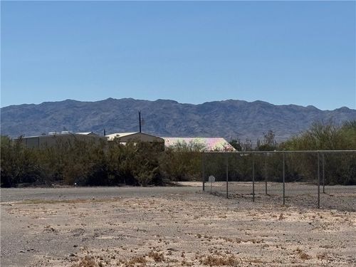 10204 S Townsend Pl, Mohave Valley, AZ, 86440 | Card Image
