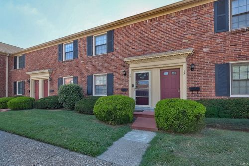 15 Hampton Drive, Evansville, IN, 47715-3207 | Card Image