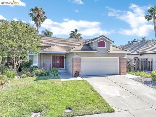 720 Summer Cir, Brentwood, CA, 94513-2528 | Card Image